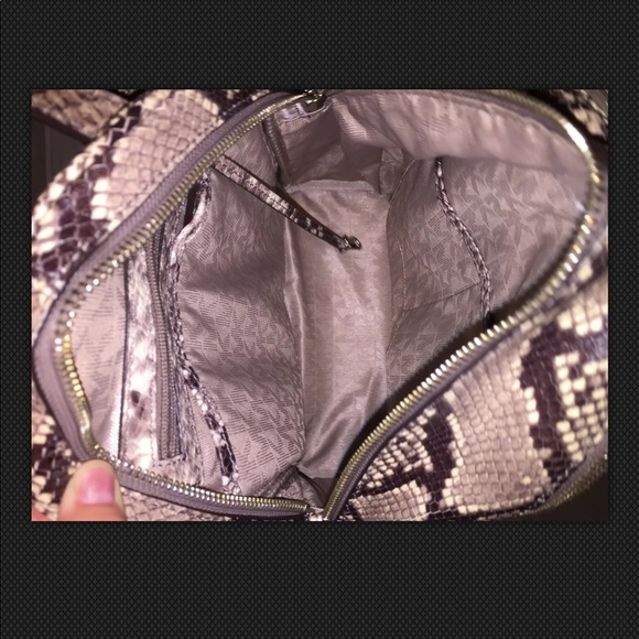 Michael Kors Rhea Backpack - Picture 4 of 8